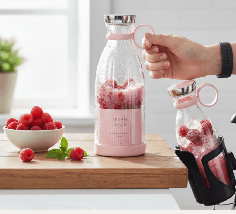 Traverl Portable Mini Juice Blender